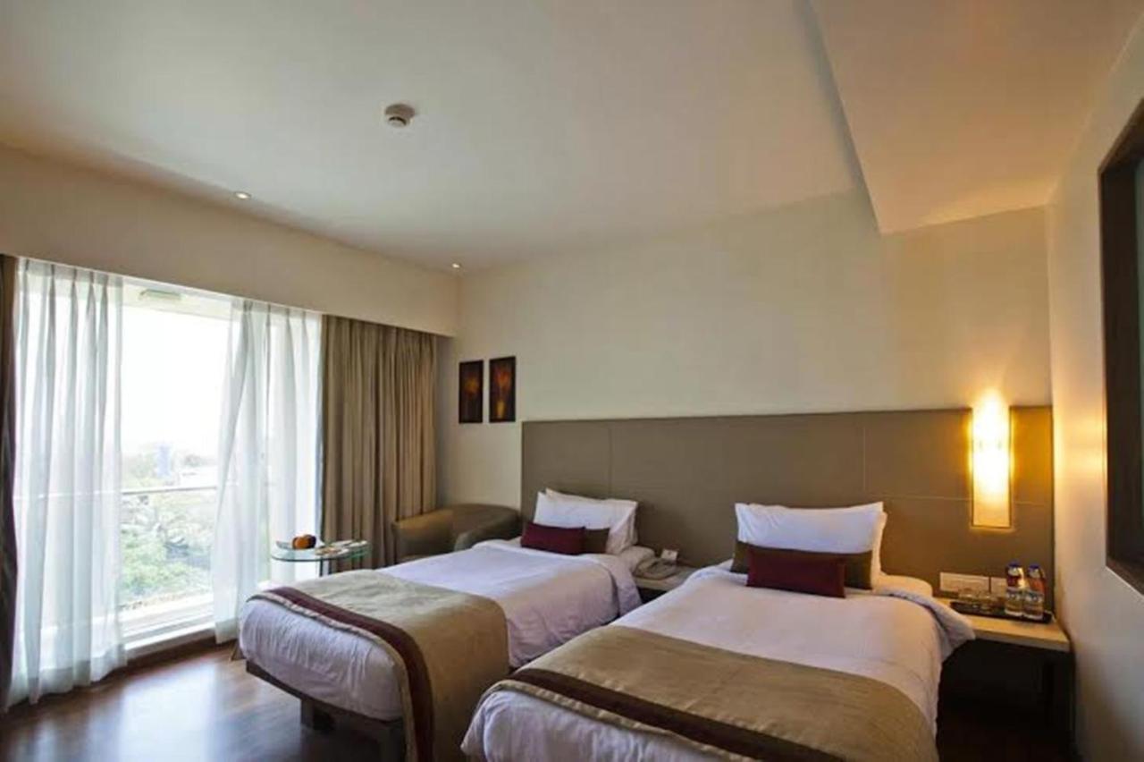 โรงแรมสปรีศิวะ Pimpri-Chinchwad ห้อง รูปภาพ